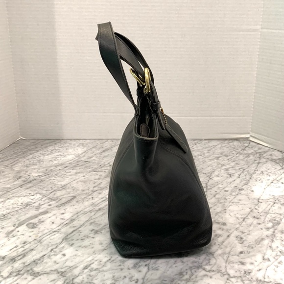 SOLD Vintage COACH Soho Waverly Small Zippered Tote - Picture 5 of 9